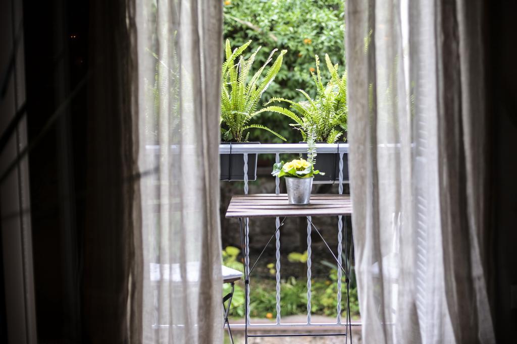 Your "Home Away From Home" In Acropolis Афины Экстерьер фото