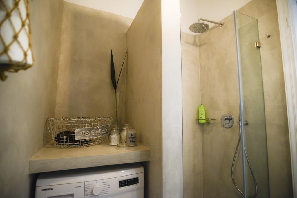 Your "Home Away From Home" In Acropolis Афины Экстерьер фото